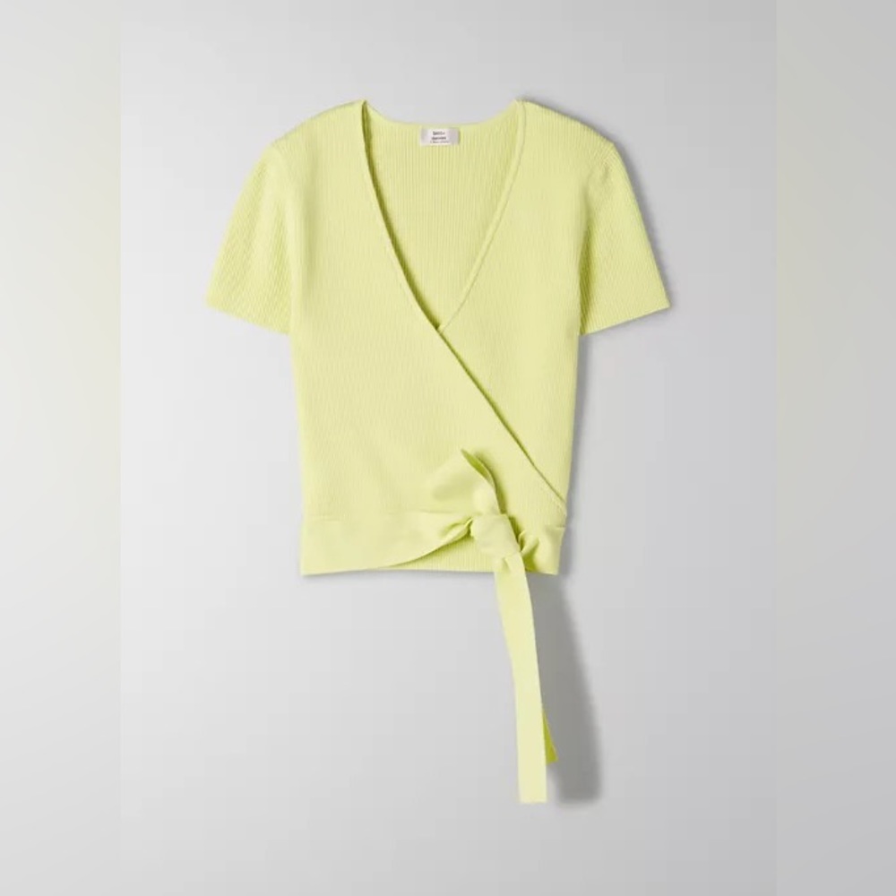 Aritzia Little Moon Wrap Top